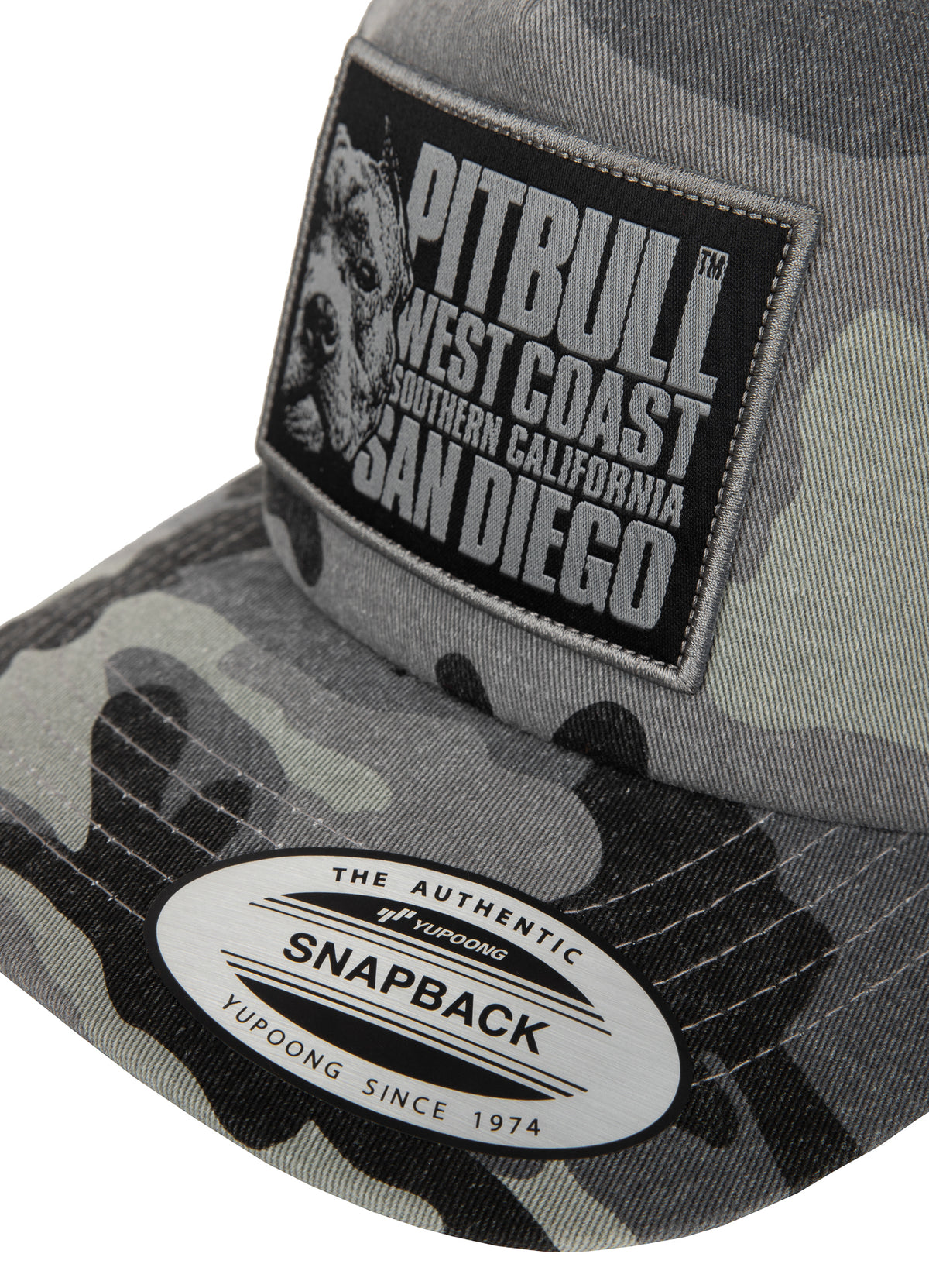 Mesh Snapback BLOOD DOG Dark Camo/Black - Pitbull West Coast International Store 